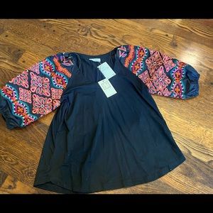BNWT THML embroidered Puff sleeve top